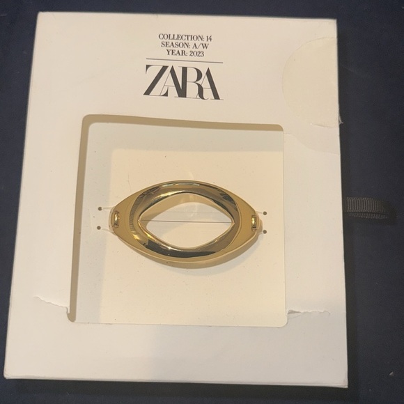 ZARA LARGE BRACELET LIMITED EDITION GOLD BRACELET NEW With TAGS - Picture 5 of 8